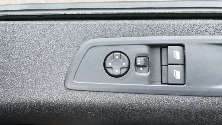 Vauxhall Vivaro L1 Diesel 2900 1.5d 100PS Prime H1 Van